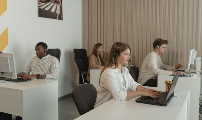What Is The Difference Between Telemarketing And Telesales?